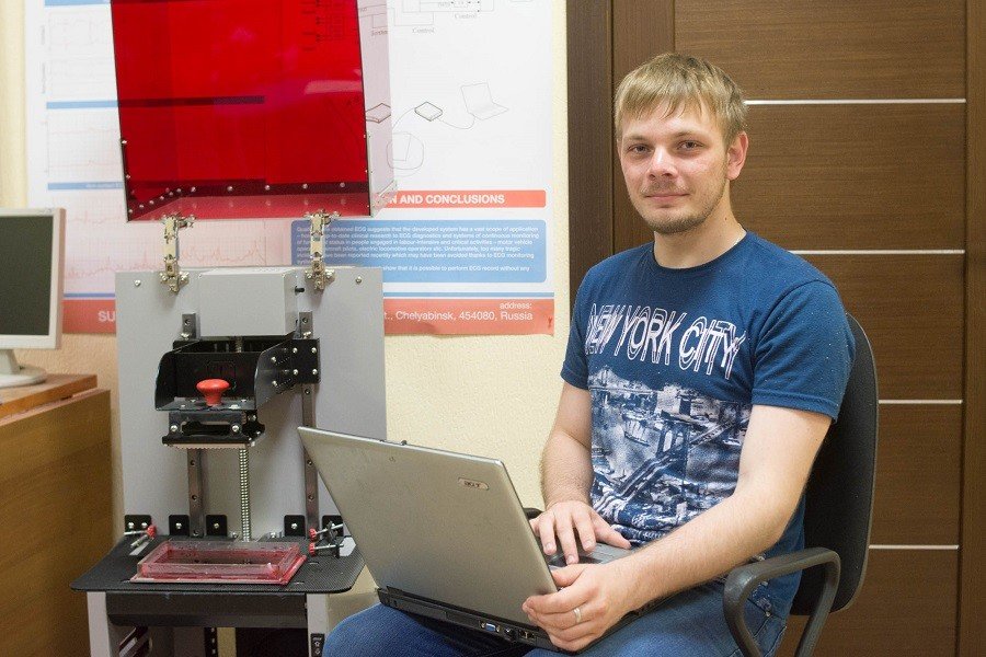 SUSU Student Creates Russian Analogue of a Voice Prosthesis